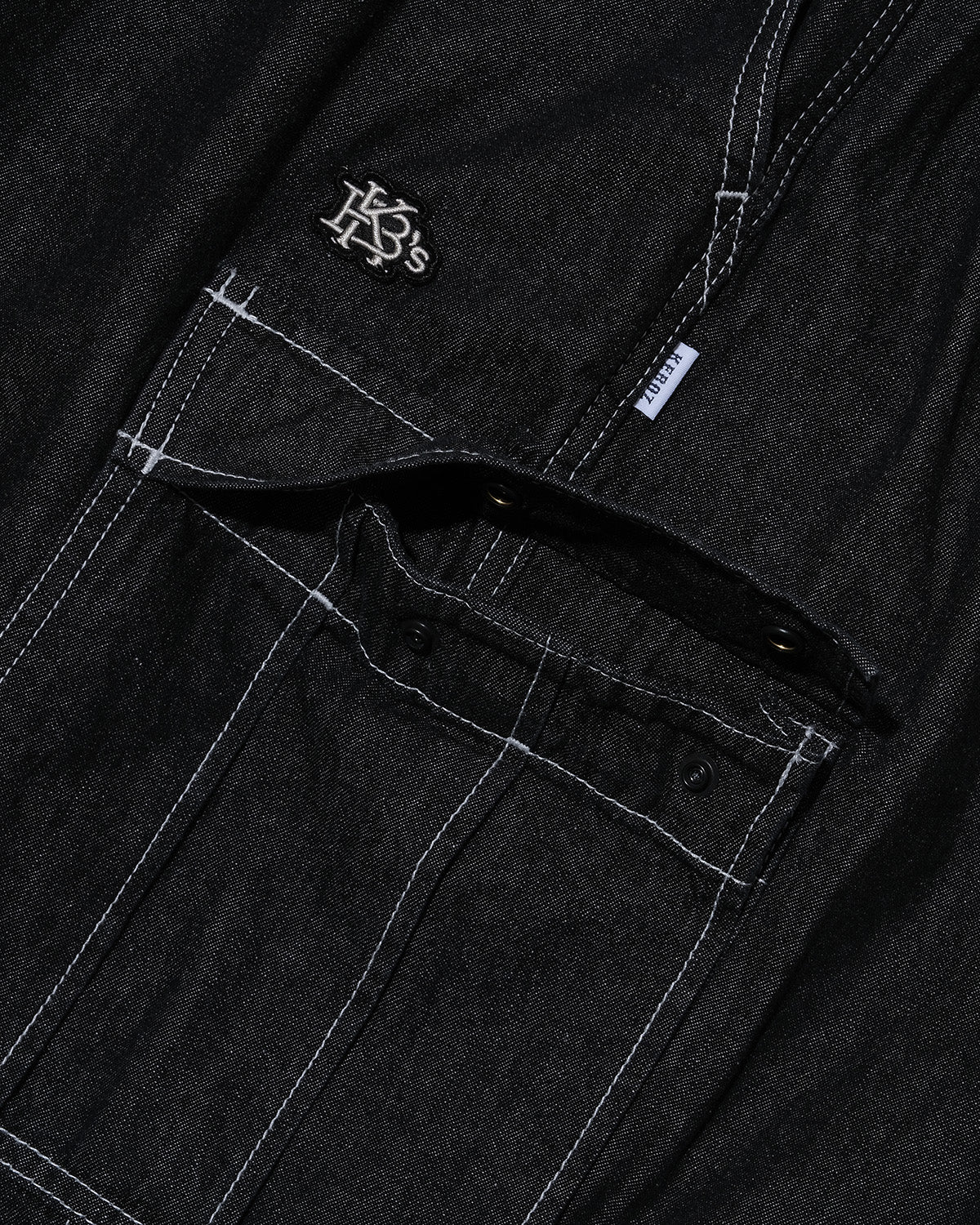 LIGHT DENIM CARGO SHORTS