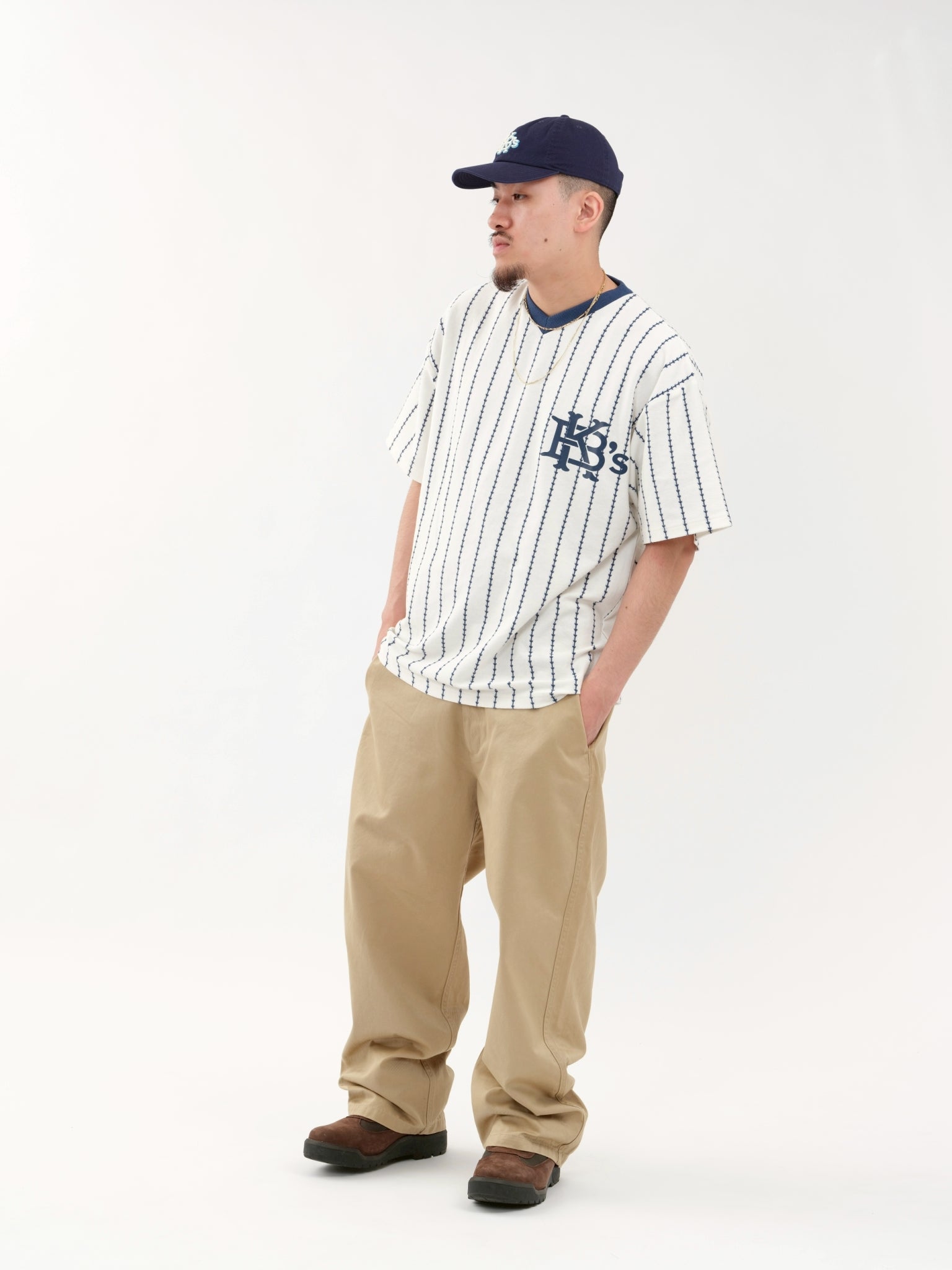 EFG STRIPE V NECK S/S TEE