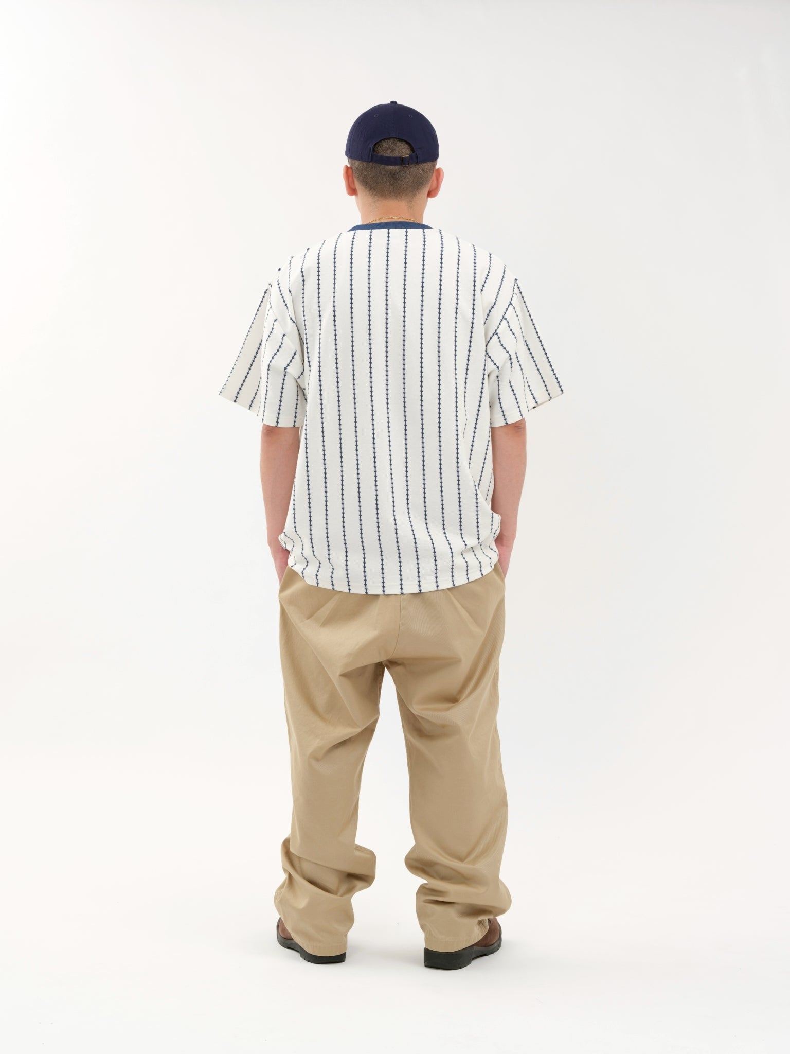 60. EFG STRIPE V NECK S/S TEE (Shipping: May) 