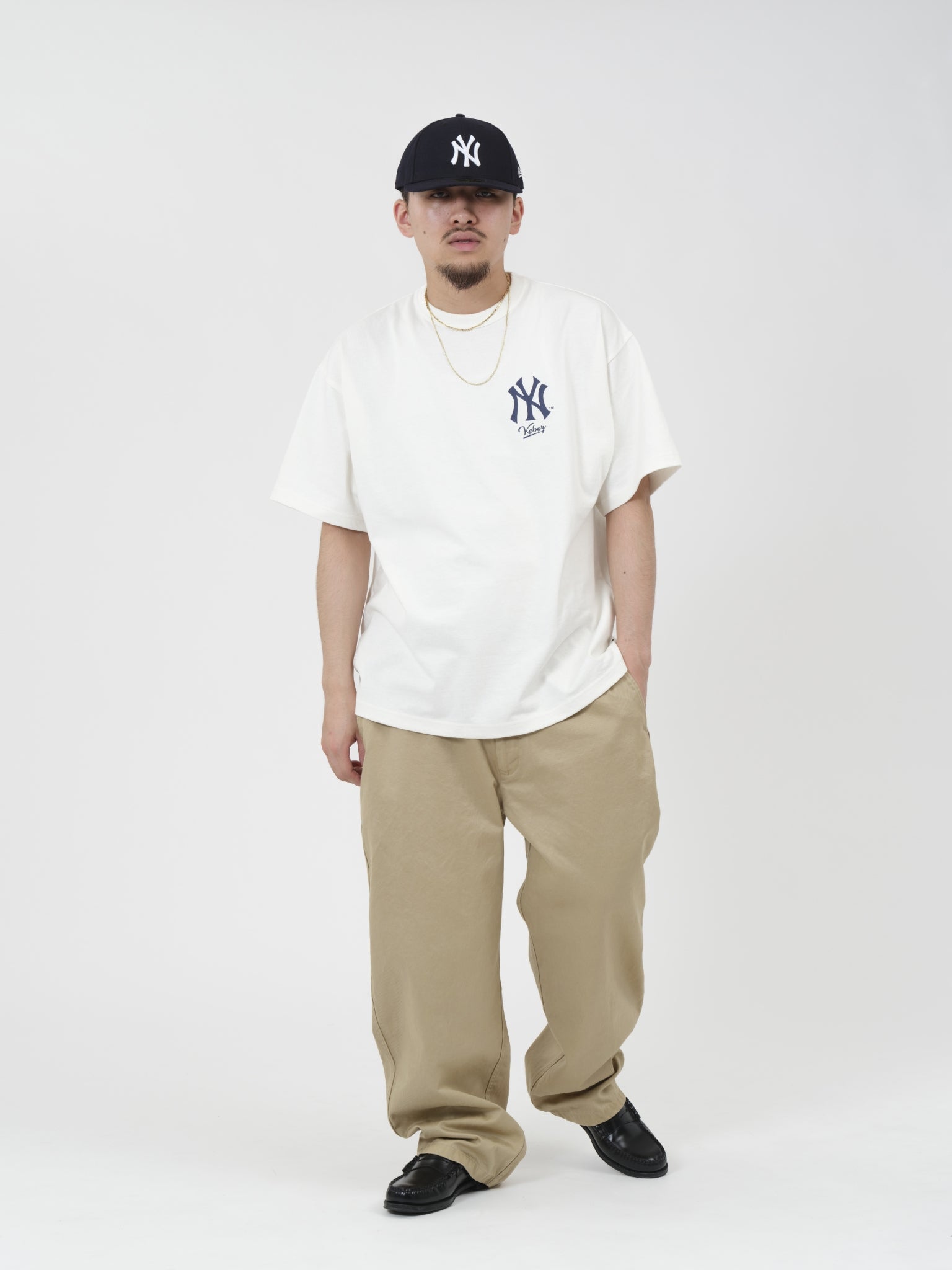 KEBOZ × MLB NEW YORK YANKEES LOGO S/S TEE