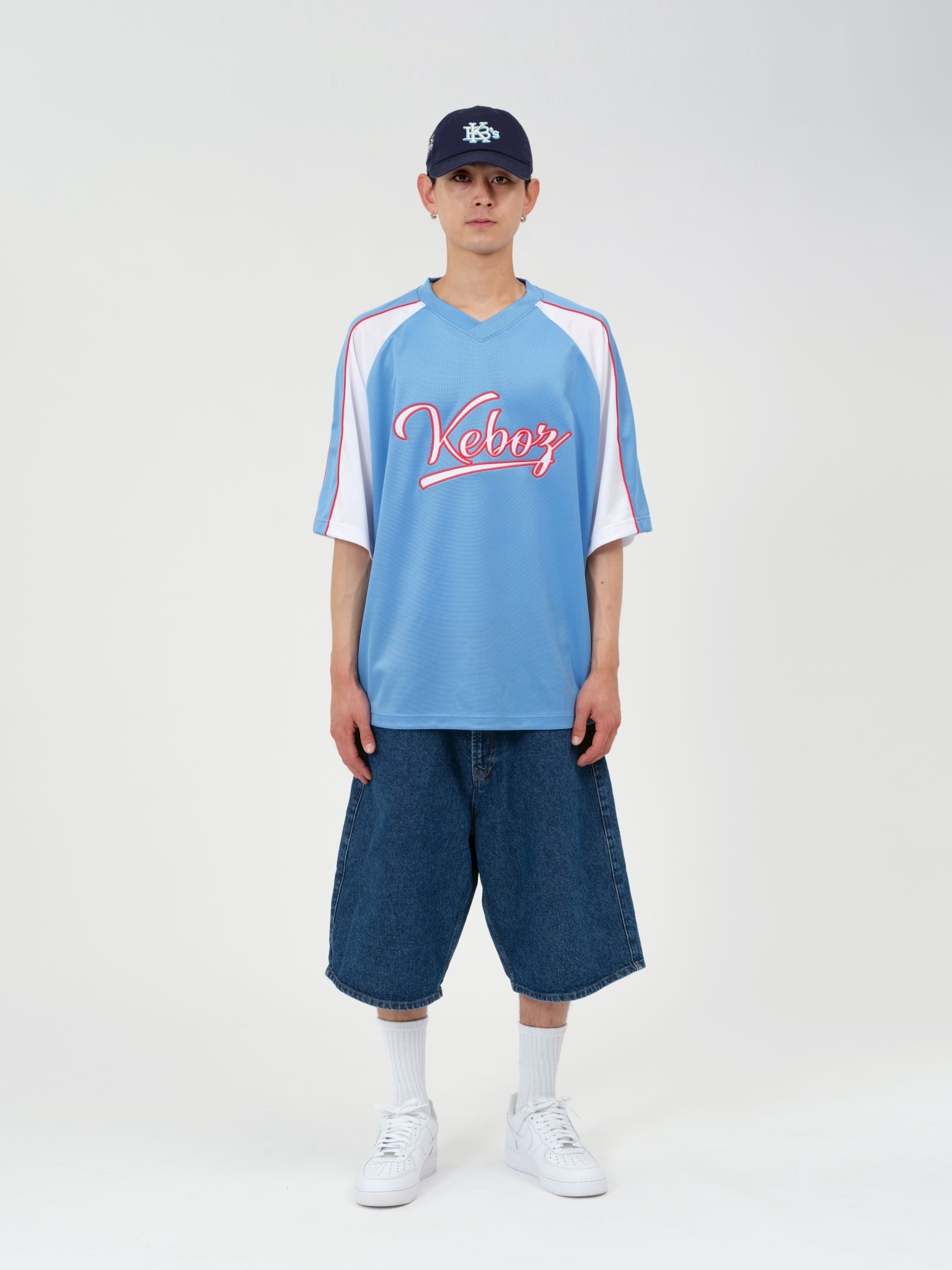 ICON V NECK SPORTS TEE