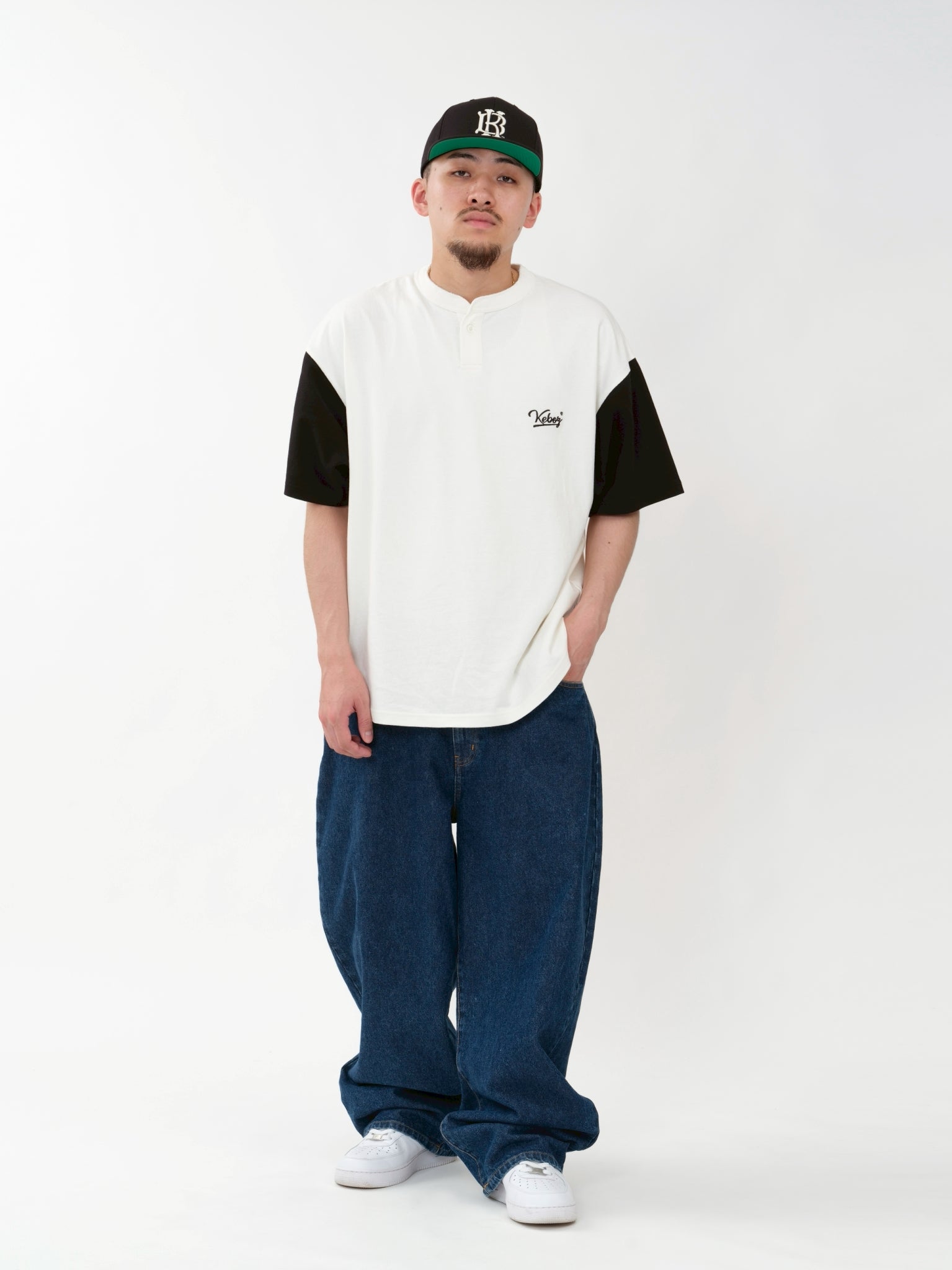 ROUND HENLEY NECK S/S TEE