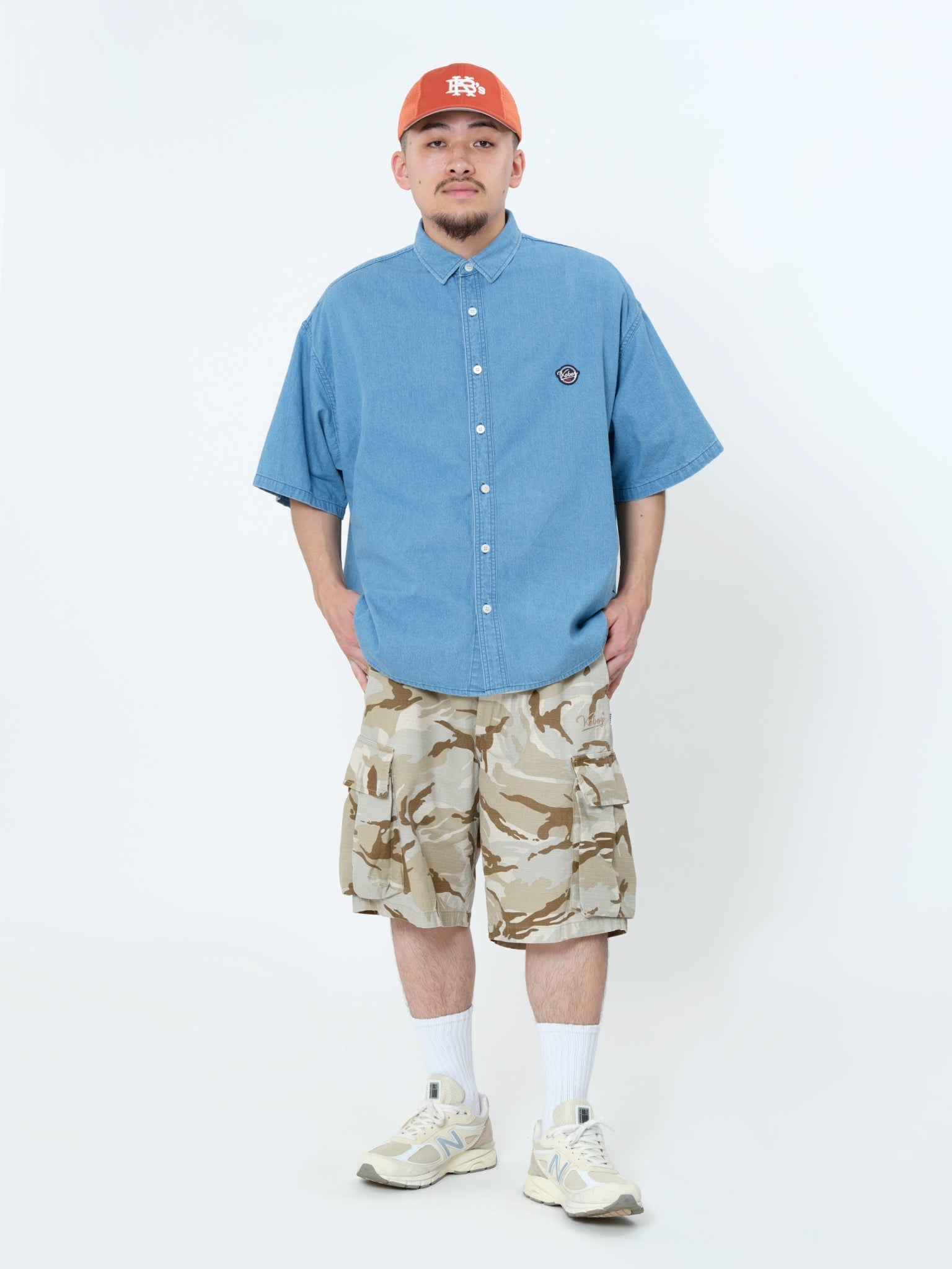 H: 175cm / SIZE: L
