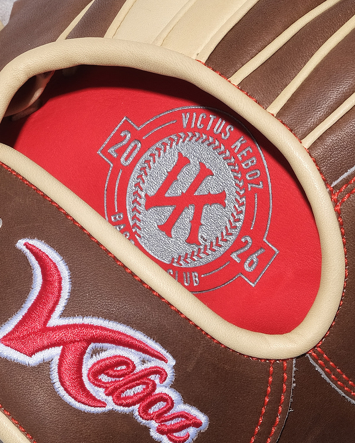 VICTUS × KEBOZ OUTFIELDER GLOVE